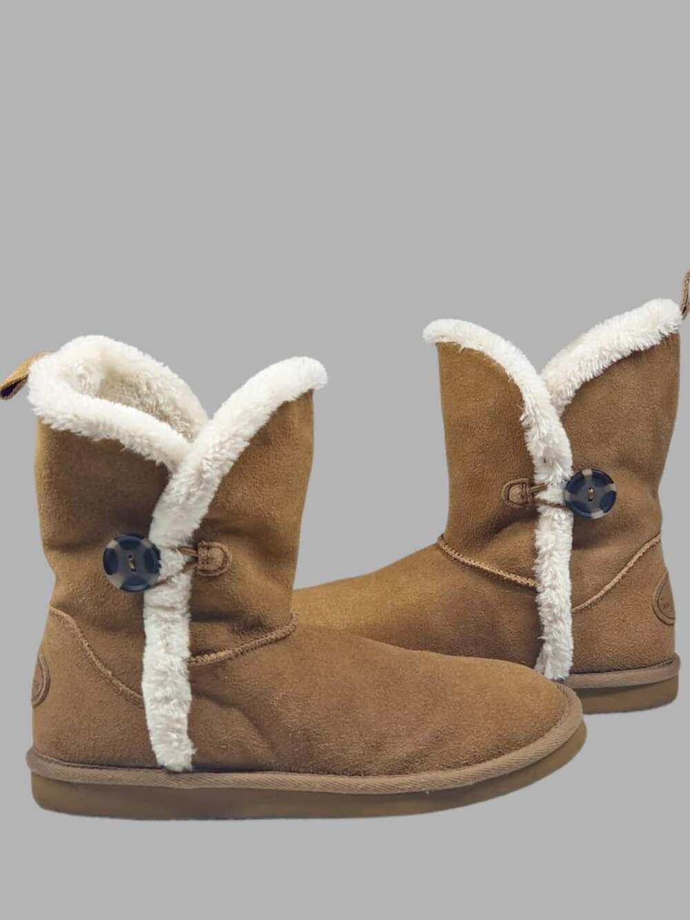 American Eagle Tan Faux Suede Fur Lined Winter Boots Y2K Button